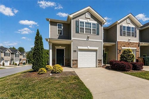 3801 Buckskin Way, Greensboro, NC, 27405-9816 | Card Image