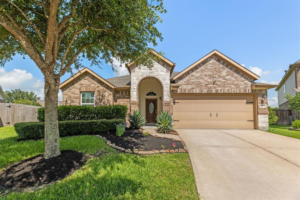 Douglas Spur Ct, Richmond, TX 77406
