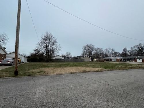 604 Winchester Rd, Henderson, KY, 42420-4641 | Card Image