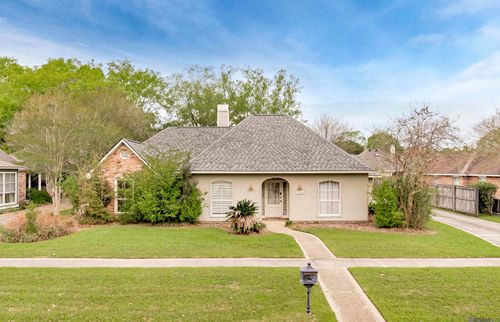 17831 General Forrest Ave, Baton Rouge, LA, 70817-3904 | Card Image