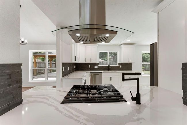 Stunning kitchen updates! | Image 9