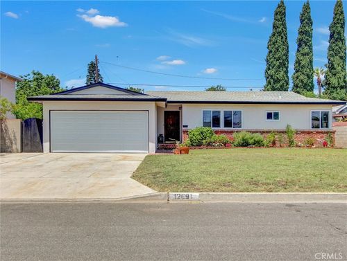 12691 Sweetbriar Dr, Garden Grove, CA, 92840-5948 | Card Image
