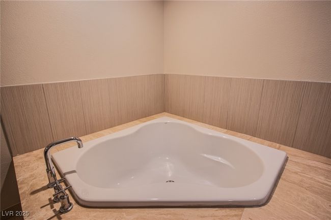 228 - 8925 W Flamingo Rd, Condo with 3 bedrooms, 3 bathrooms and null parking in Las Vegas NV | Image 46