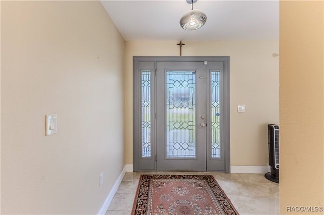 12191 Monarco Ln, House other with 3 bedrooms, 2 bathrooms and 2 parking in SPRING HILL FL | Image 9