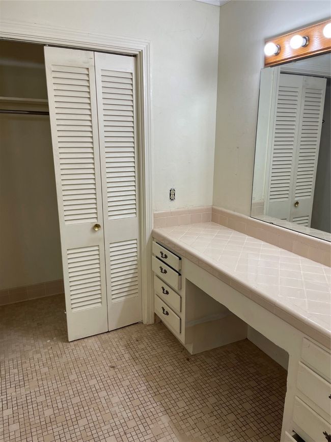 201 W Gilmer St, House other with 3 bedrooms, 3 bathrooms and null parking in Big Sandy TX | Image 21