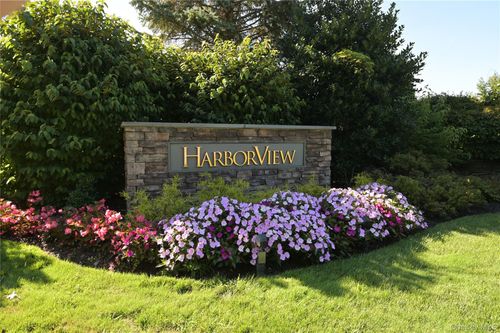 401-100 Harbor View Dr, Port Washington, NY, 11050-4719 | Card Image