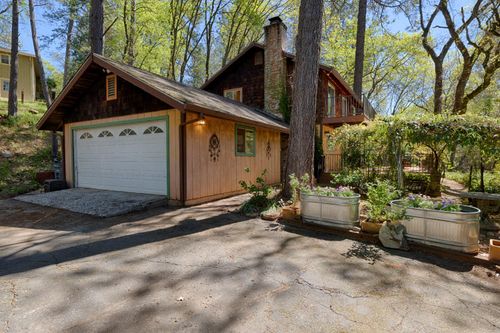 1250 Combie Rd, Meadow Vista, CA, 95722-9510 | Card Image