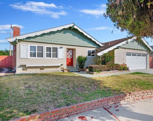 52 Deerhurst Dr, Goleta, CA, 93117-1937 | Card Image