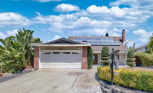 1963 Shenandoah Ave, Milpitas, CA, 95035-6618 | Card Image