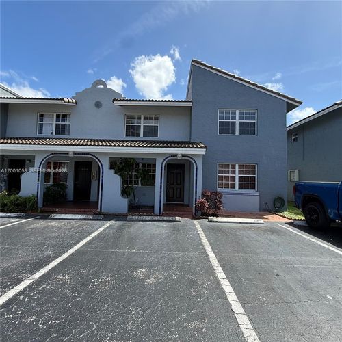 607-6980 Nw 173rd Dr, Hialeah, FL, 33015 | Card Image