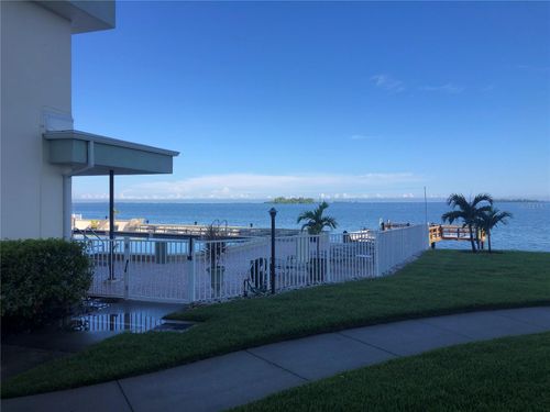 501a-300 Woodette Dr, DUNEDIN, FL, 34698-1768 | Card Image