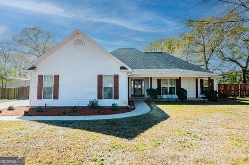 100 Crystal Ridge Cir, Byron, GA, 31008-3645 | Card Image