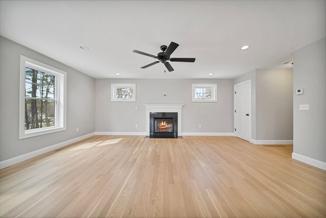 5 True Ave, House other with 4 bedrooms, 4 bathrooms and null parking in Derry NH | Image 11