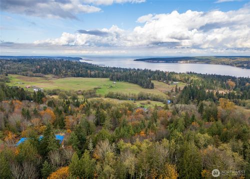 495 Louella Rd, Sequim, WA, 98382-8451 | Card Image
