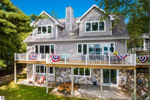 5880 Lake Ann Road, Lake Ann, MI, 49650 | Card Image