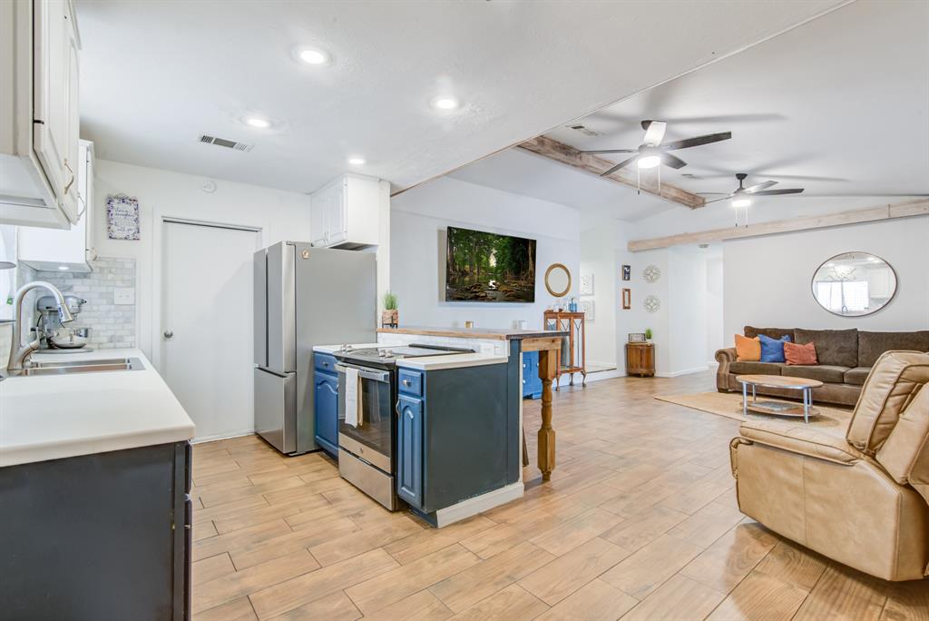 37th Ave, Texas City, TX 77590
