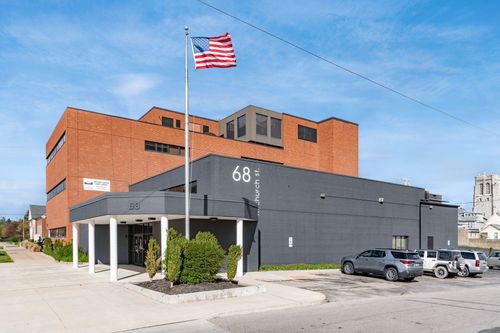 second-floor-private-suit-68 W Church St, Newark, OH, 43055-5050 | Card Image