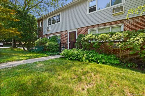 c-50 Charter Cir, Ossining, NY, 10562-6015 | Card Image