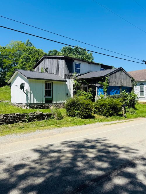 3060 Cane Ridge Rd, Paris, KY, 40361-9337 | Card Image