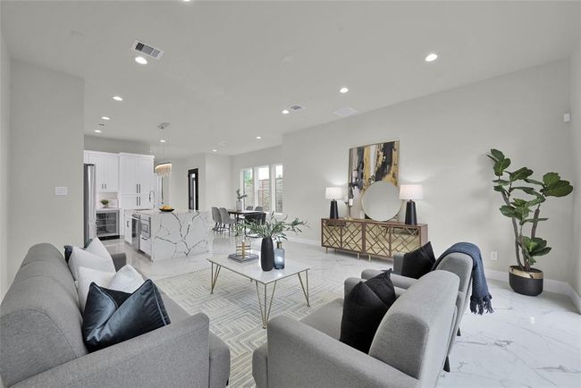 B - 2808 Cary St, House other with 3 bedrooms, 4 bathrooms and null parking in Houston TX | Image 14