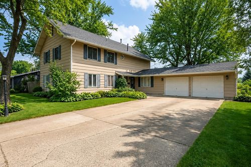 181 Tilton Park Dr, Dekalb, IL, 60115-1939 | Card Image