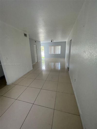 443 - 443 Nw 83rd St, Condo with 2 bedrooms, 1 bathrooms and null parking in Miami FL | Image 3