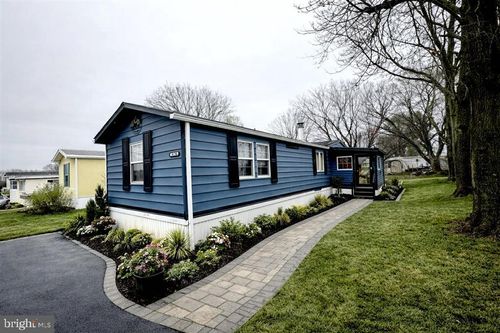 16936 Shadybrook Ter, HAGERSTOWN, MD, 21740-6903 | Card Image