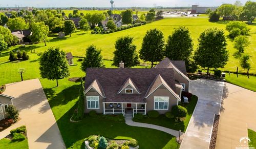 701 Bobwhite Cir, Eudora, KS, 66025-8706 | Card Image