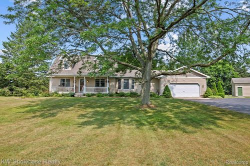 3429 Saddle Rdg, Highland, MI, 48357-2537 | Card Image