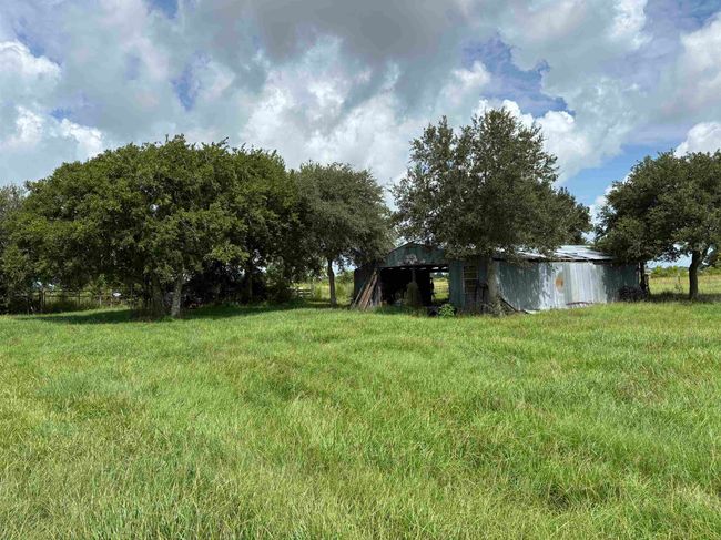 20490 Englin Rd, Home with 0 bedrooms, 0 bathrooms and null parking in Winnie TX | Image 6