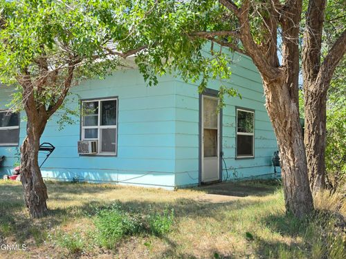 101 Main Street, Baker, ND, 58386 | Card Image