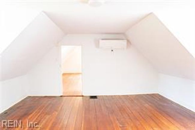 525 Main St, House other with 6 bedrooms, 3 bathrooms and null parking in Mathews VA | Image 22