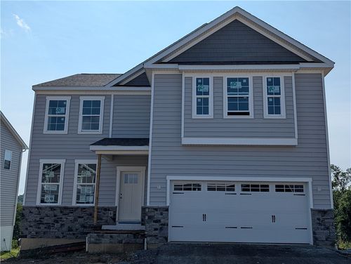 118 Victoria Dr, Coraopolis, PA, 15108-9092 | Card Image