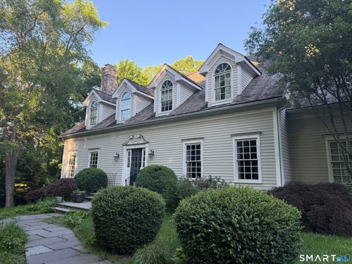 7 Old Hyde Rd, Weston, CT, 06883-1703 | Card Image