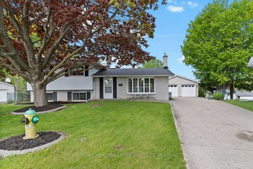 757 Louis Crt, Kingston, ON, K7M6E9 | Card Image