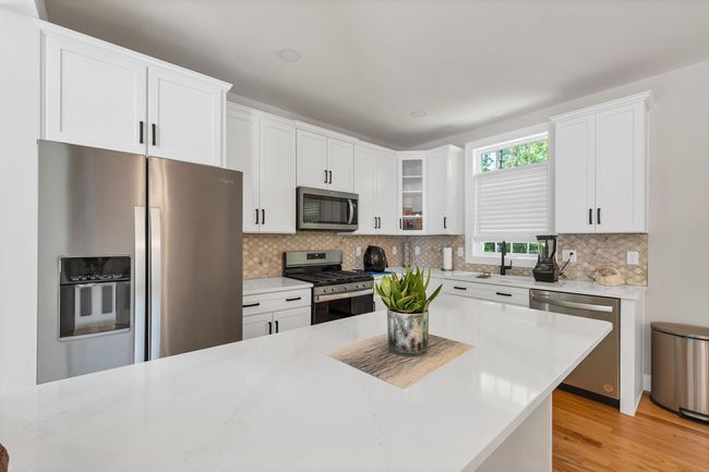 57 Hardy Rd, House other with 3 bedrooms, 3 bathrooms and null parking in Londonderry NH | Image 9