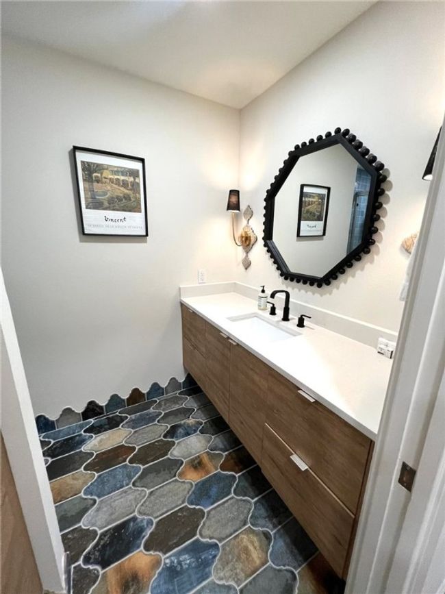 APT-3 - 1601 Ocean Dr, Condo with 2 bedrooms, 0 bathrooms and null parking in Corpus Christi TX | Image 31