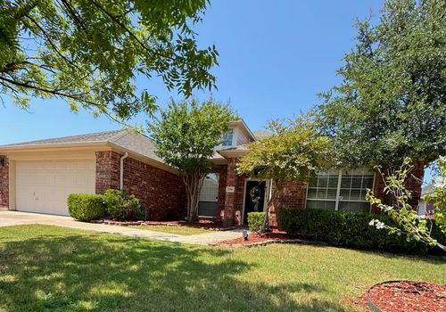 2016 Postwood Ct, Corinth, TX, 76210-8870 | Card Image