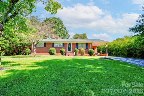 404 Pineview Dr, Kings Mountain, NC, 28086-3531 | Card Image