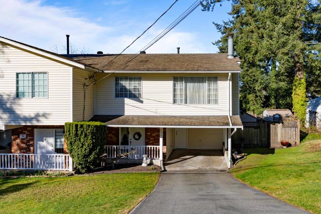 434 Mundy Street, Home with 4 bedrooms, 2 bathrooms and 3 parking in Coquitlam BC | Image 1