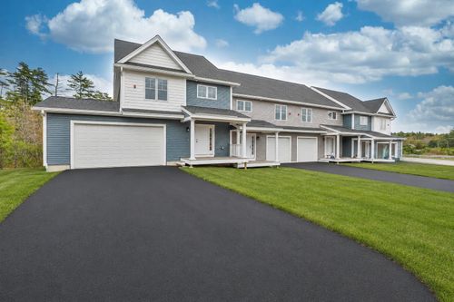 66 Crestview Way, Raymond, NH, 03077-4002 | Card Image