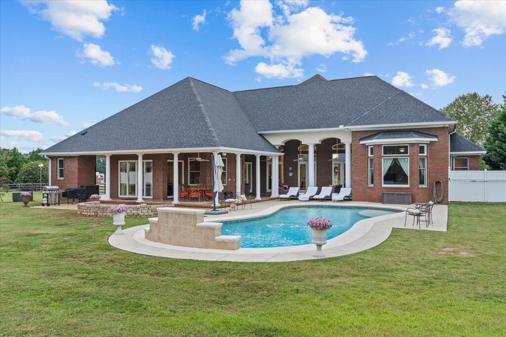 Residential in Newton 3