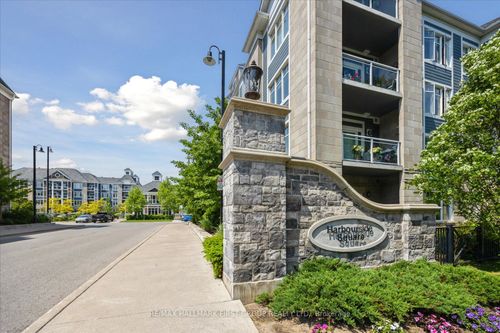 402-670 Gordon St, Whitby, ON, L1N0K9 | Card Image