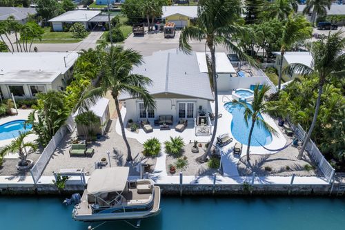 11270 3rd Avenue Gulf, Marathon, FL, 33050-3011 | Card Image