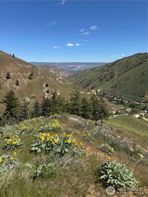 0 Uphill Lane, Wenatchee, WA, 98801 | Card Image