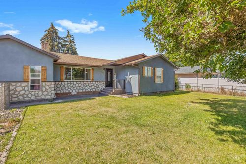 1428 Bryden Ave, Lewiston, ID, 83501-5653 | Card Image