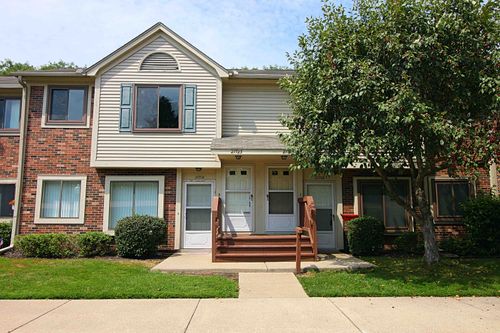 27723 Harrison Woods Ln, Harrison Township, MI, 48045-3548 | Card Image