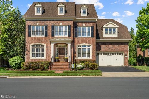 23041 Olympia Dr, BRAMBLETON, VA, 20148-5666 | Card Image