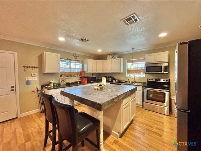 1306 Madison Ave, House other with 3 bedrooms, 2 bathrooms and null parking in Port O Connor TX | Image 10