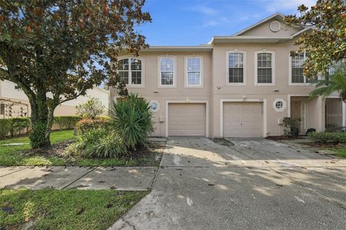 9951 Ashburn Lake Dr, TAMPA, FL, 33610-5916 | Card Image